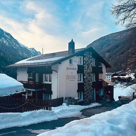 Saas-Balen Holiday House Laerchenheim מראה חיצוני תמונה