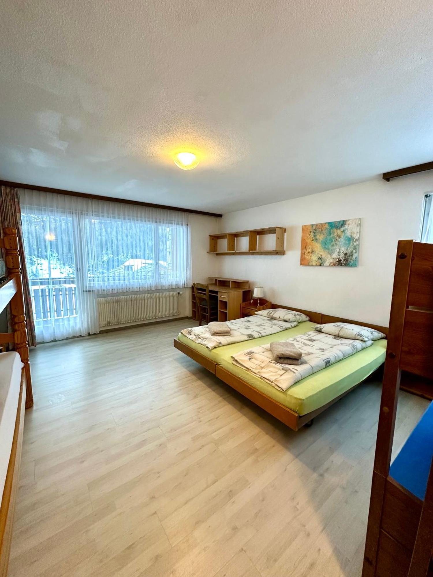 Saas-Balen Holiday House Laerchenheim מראה חיצוני תמונה