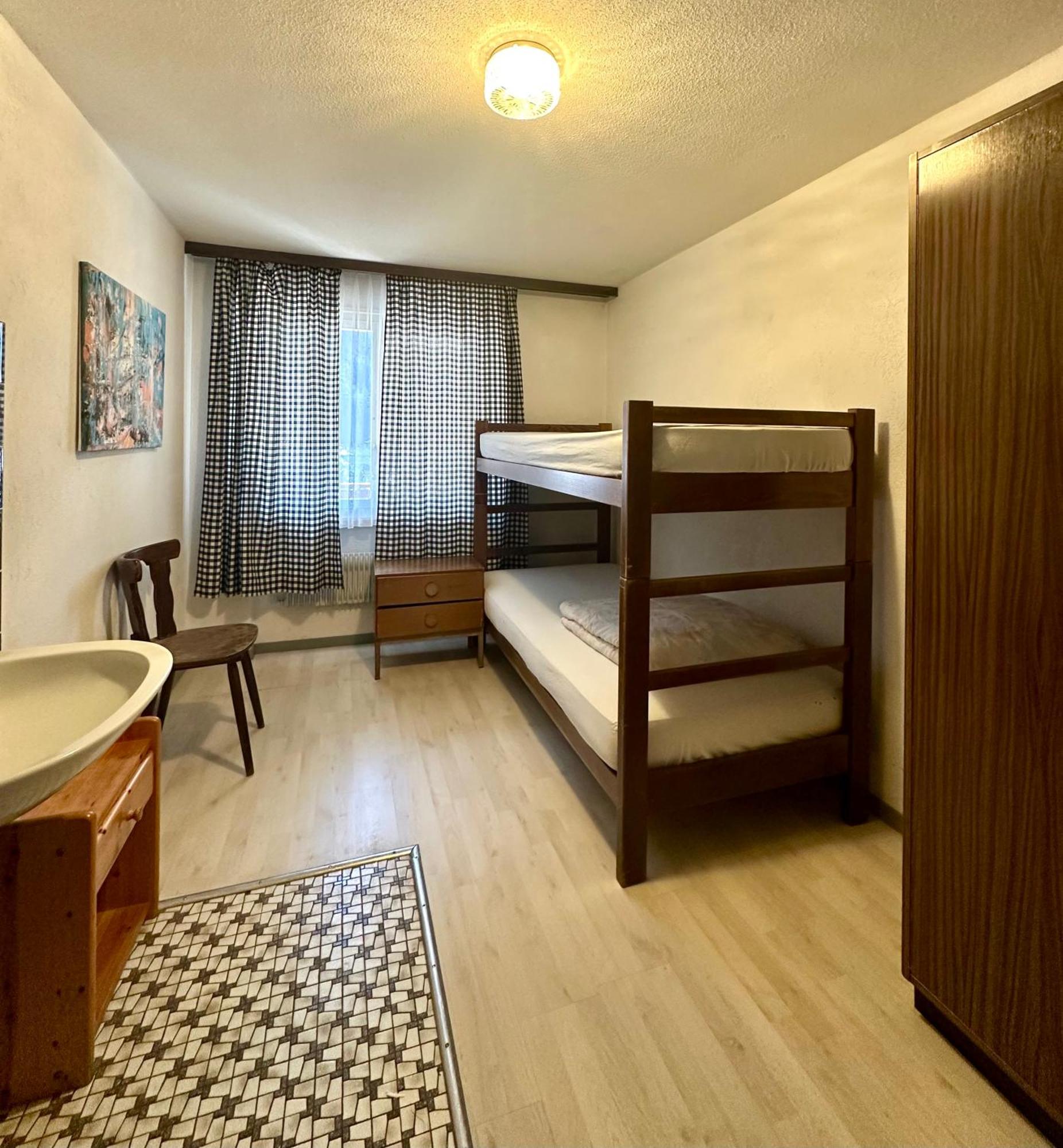 Saas-Balen Holiday House Laerchenheim מראה חיצוני תמונה